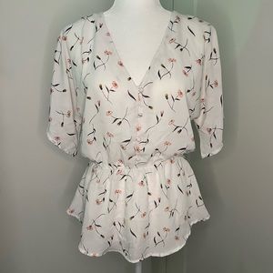 Buttoned Floral Blouse